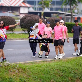 Runner Photo 8223338