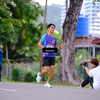 Runner Photo 8223387