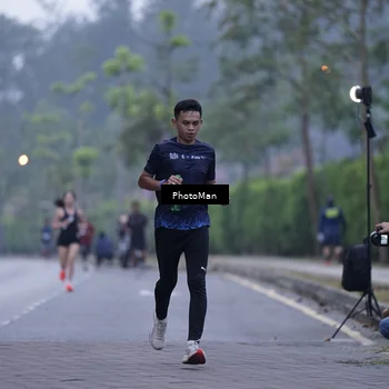Runner Photo 8223463