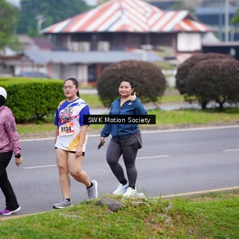 Runner Photo 8223477