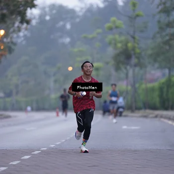Runner Photo 8223674