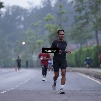 Runner Photo 8223693