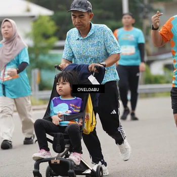 Runner Photo 8223732