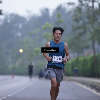 Runner Photo 8223749