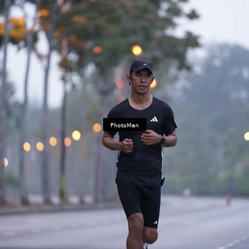 Runner Photo 8223953