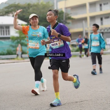 Runner Photo 8223959