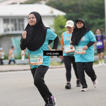 Runner Photo 8224062