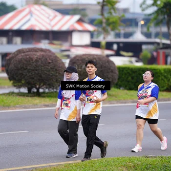 Runner Photo 8224069