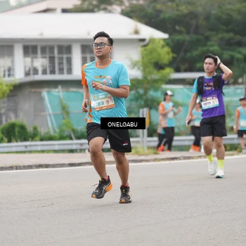 Runner Photo 8224082