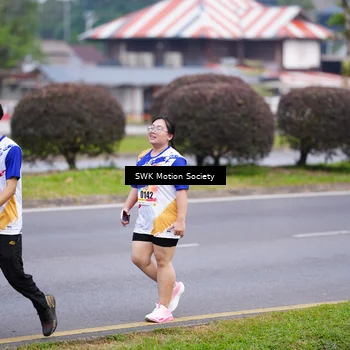 Runner Photo 8224100