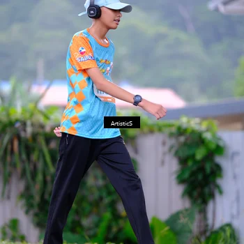 Runner Photo 8224103