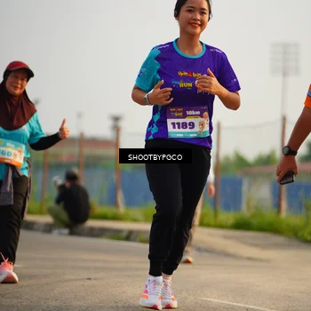 Runner Photo 8224109