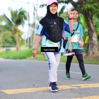 Runner Photo 8224291