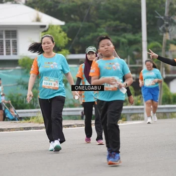 Runner Photo 8224296