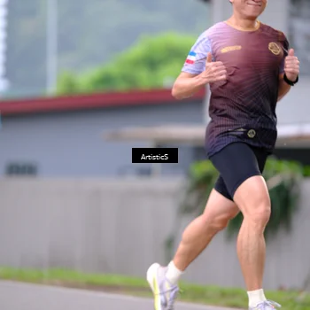 Runner Photo 8224312