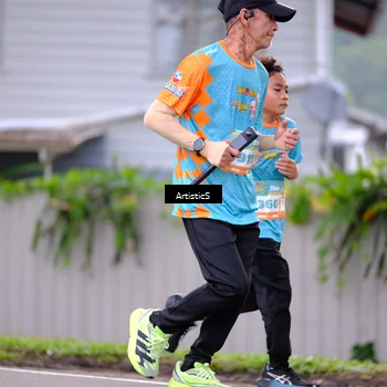 Runner Photo 8224313