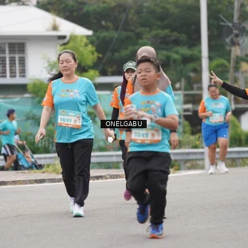 Runner Photo 8224318