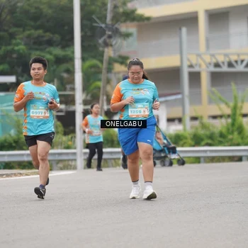 Runner Photo 8224335
