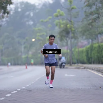 Runner Photo 8224344