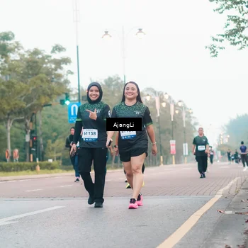 Runner Photo 8224351