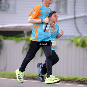 Runner Photo 8224356