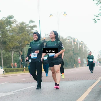 Runner Photo 8224357