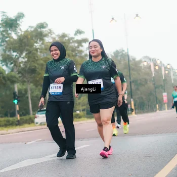 Runner Photo 8224367