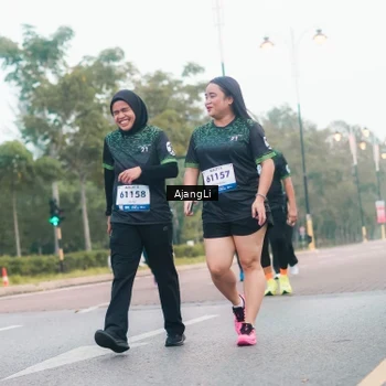 Runner Photo 8224374