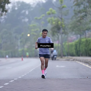 Runner Photo 8224388