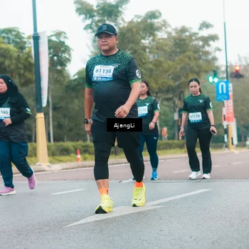 Runner Photo 8224390