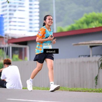 Runner Photo 8224391