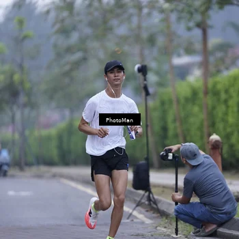 Runner Photo 8224404