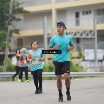Runner Photo 8224414
