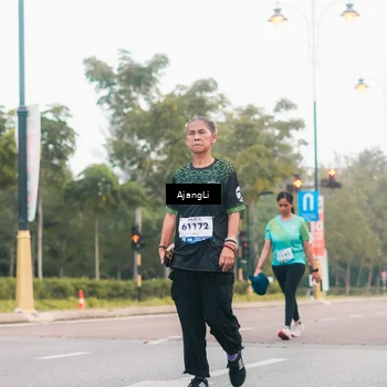 Runner Photo 8224443