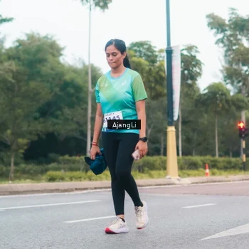 Runner Photo 8224454