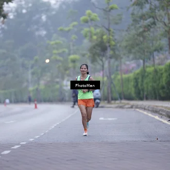 Runner Photo 8224471