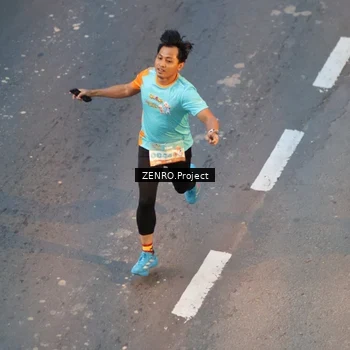 Runner Photo 8224498