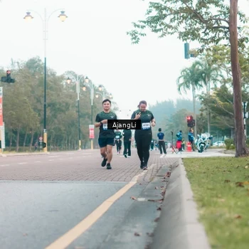 Runner Photo 8224507