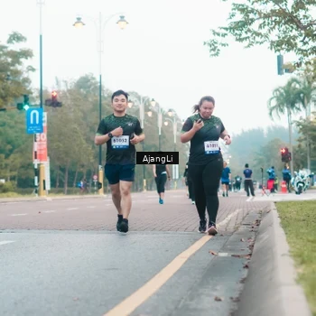 Runner Photo 8224512
