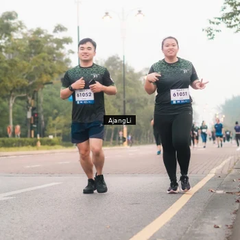Runner Photo 8224531