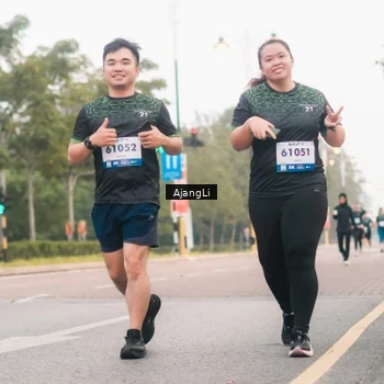 Runner Photo 8224538