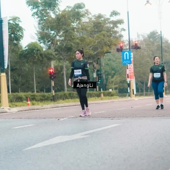 Runner Photo 8224576