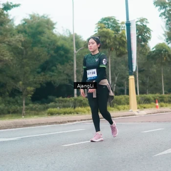 Runner Photo 8224591