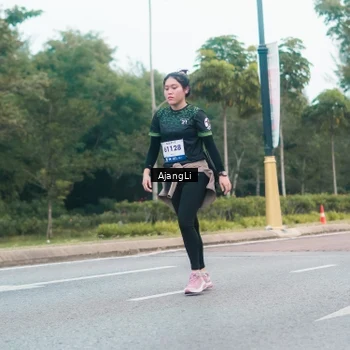 Runner Photo 8224596