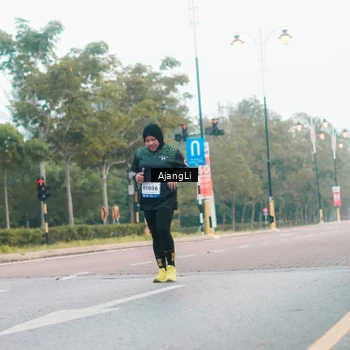Runner Photo 8224625