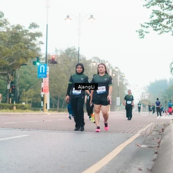 Runner Photo 8224638