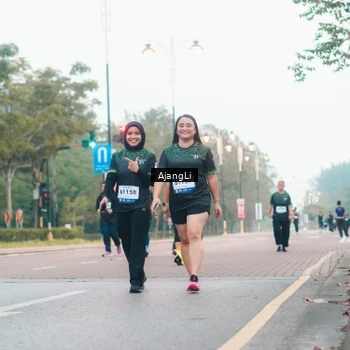 Runner Photo 8224649