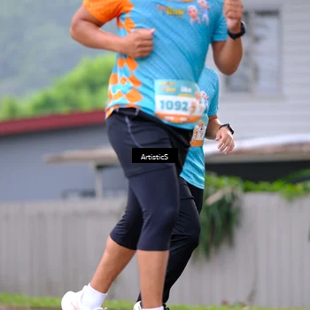 Runner Photo 8224658
