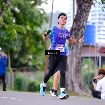 Runner Photo 8224724