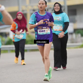 Runner Photo 8224746